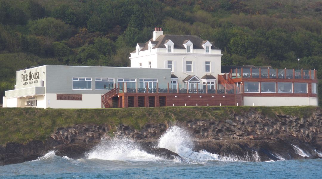 THe Pier House at Braddicks Holiday Park Image