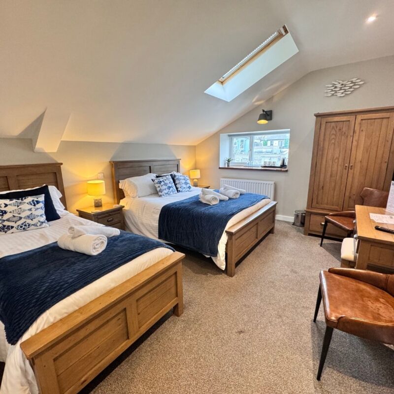 Clovelly The Waterfront Inn Bed & Breakfast Image