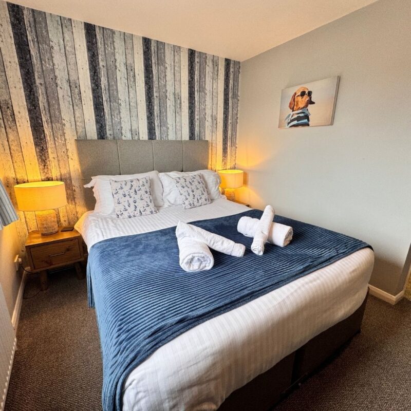 Petrel The Waterfront Inn Bed & Breakfast Image