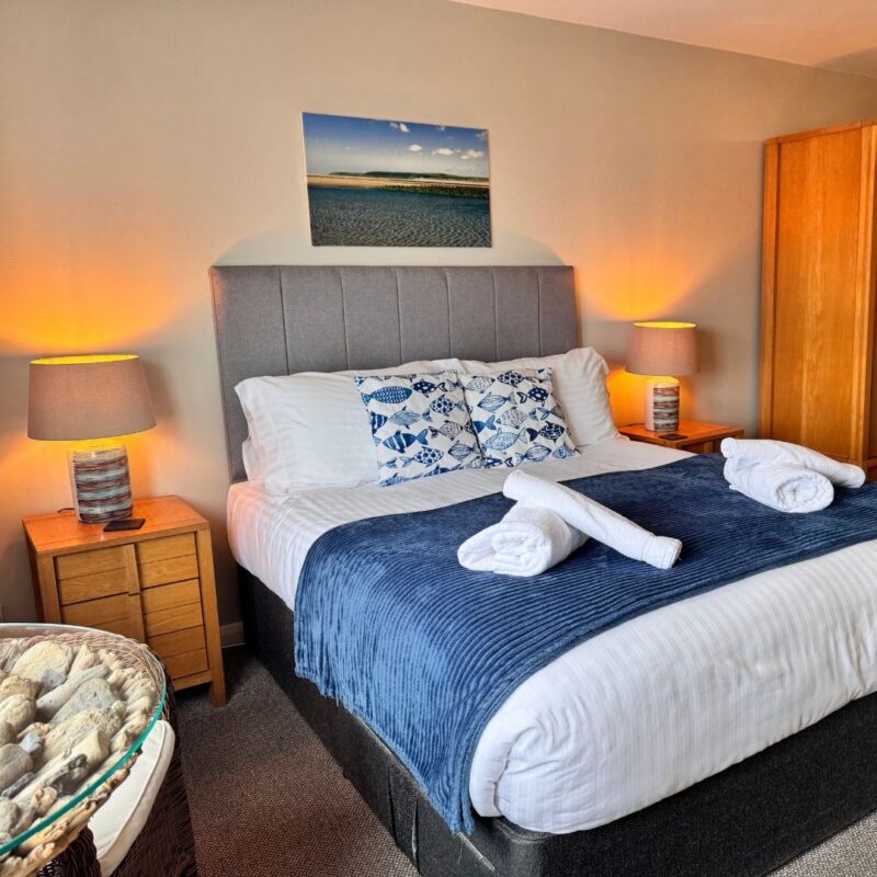 Sandpiper The Waterfront Inn Bed & Breakfast Image