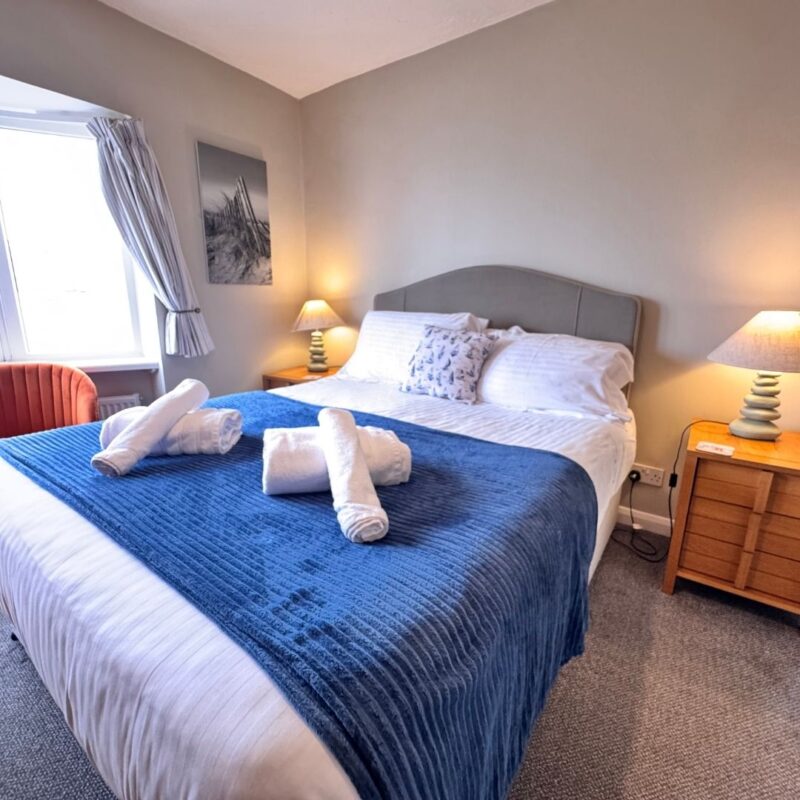Gull The Waterfront Inn Bed & Breakfast Image